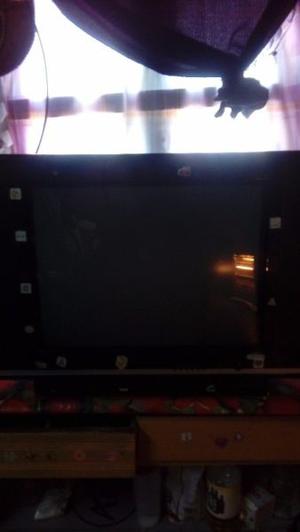 Vendo televisor a 800 pesos