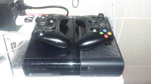 Vendo xbox 360 en un exelente estado