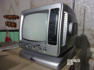 televisor radio am-fm $900.-