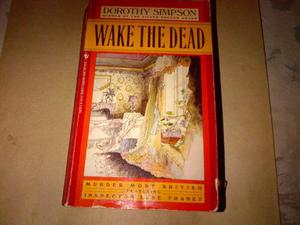 Dorothy Simpson Wake The Dead (idioma Ingles)