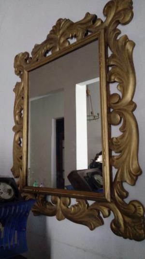 Espejo Con Marco Dorado Labrado