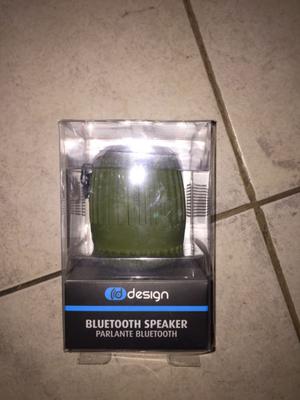 Parlante desinn con Bluetooth (El precio puede hablarse)
