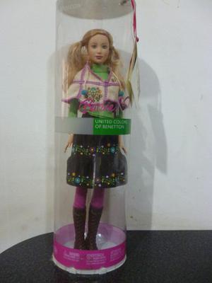 Barbie United Colors Of Benetton Moscú Original 