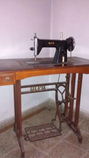 maquina de coser Alfa