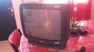 Vendo TV color 21'