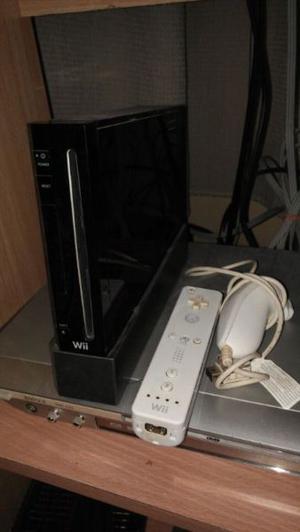 Wii negra poco uso sin caja