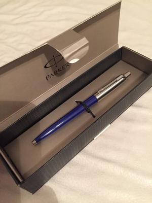 Bolígrafo Parker Nuevo En Caja Azul Y Plateado