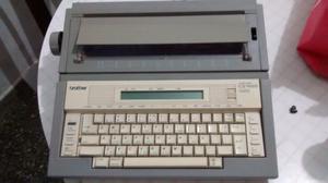 Maquina de escribir electrónica con memoria
