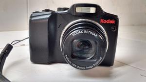 Vendo o permuto Kodak easy share z915