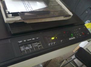fotocopiadora en uso bajo costo