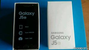 Samsung Galaxy J . Nuevo Libre.
