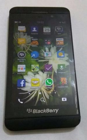 Blackberry Z10 libre excelente estado.
