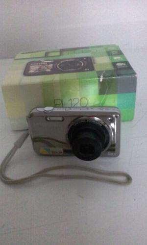 Camara digital Samsung PL120. CASI NUEVA