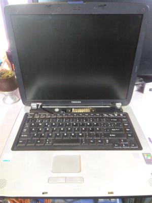 Notebook Toshiba Satellite A60 completa