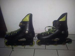 PATINES ROLLERS 39