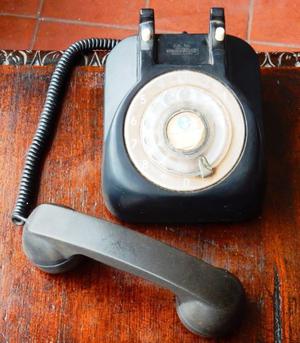 Antiguo telefono de Entel negro funcionando en excelente