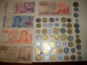 lote de 55 monedas y 15 billetes nacionales $300