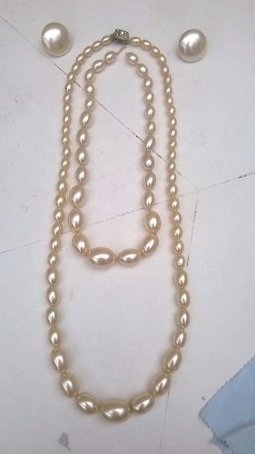 Collar Antiguo De Perlas De Dos Vueltas Con Aros Clip