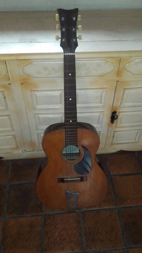 Guitarra Criolla Usada Antigua Casa Nuñez