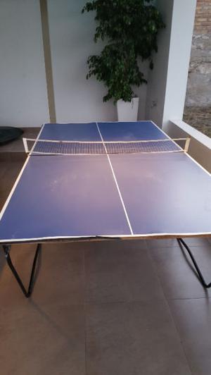 Mesa de Ping Pong plegable usada con cobertor $