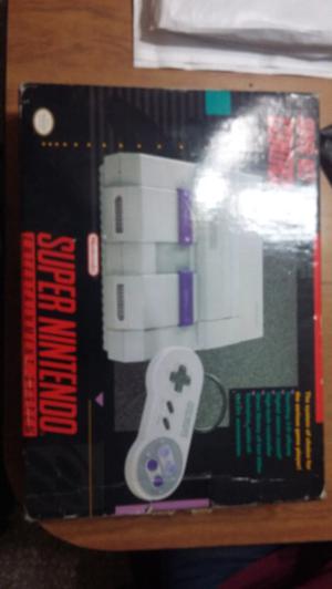 SUPER NINTENDO EN CAJA