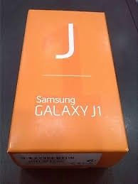 Vendo Galaxy j1 en caja libre con accesorios