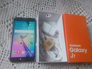 solo vendo no permuto samsung J7 nuevo en caja cerrado