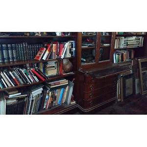 Biblioteca Antigua Alemana ( X1.75 X 040m. Impecable