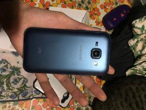 Smarthfone Samsung J1 sim doble