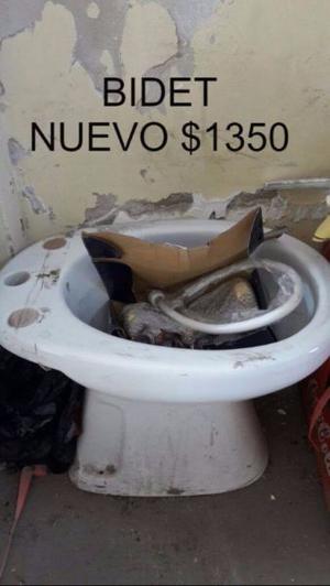 BIDET CON GRIFERIA NUEVO