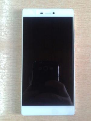 Huawei P8 (GRANDE) libre. Sin detalles todo metálico.