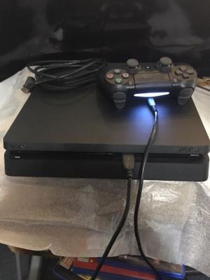 Playstation 4 Slim Ps4 Slim 500GB 3 juegos y Joystick