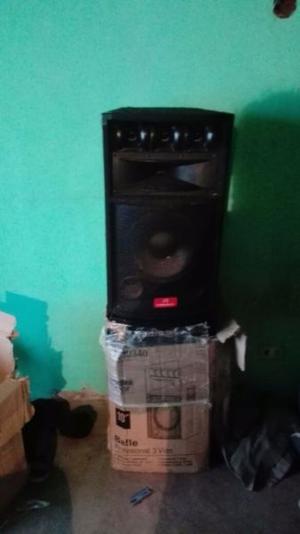 Urgentee!!! Se venden dos parlantes