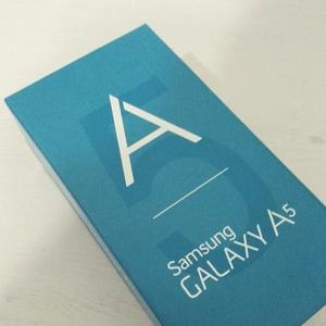 Vendo Galaxy a5 4g en claro en caja con accesorios