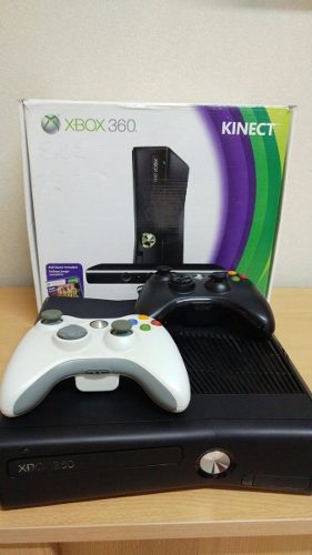 Vendo O Permuto Xbox 360 Slim 4gb Con 2 Controles