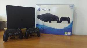 PLAYSTATION 4 SLIM 500 GB + 2 JOYSTICK NUEVA EN CAJA