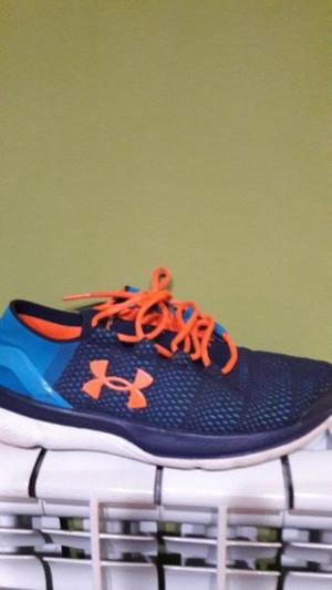 Vendo Zapatillas Under Armour