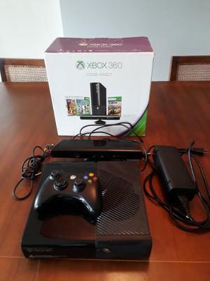 Xbox 360 Kinect 250 Gb + 2 Controles Inalambricos + 2 Juegos