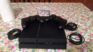 Playstation 4/ Play 4/ Ps4 de 500 GB + 2 Joystick + 3 juegos