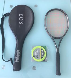 Raqueta de tenis YAMAHA EOS sin uso con funda y cuerdas de