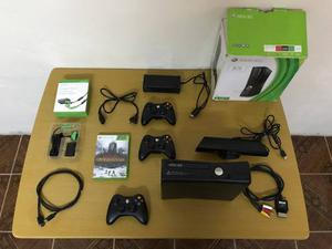 Xbox 360 Slim 4g + Kinect + 3 Joystick + Charge & Play Kit