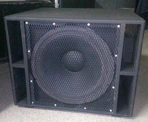 bafle rad 400 watts con parlante beyma