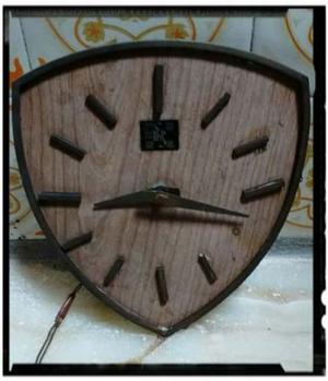 Antiguo Reloj De Pared Retro