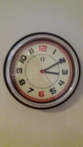 Reloj De Pared Retro Clock Negro 6 Meses De Uso Por Mudanza