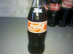 Coca Cola 250 Argentina Y 200cms3