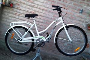 BICICLETA DE PASEO ROD 24. IGUAL A NUEVA. RUEDAS SIN PISAR