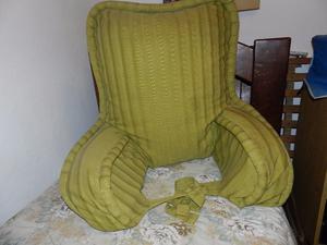 Increible almohadon sillon para la cama