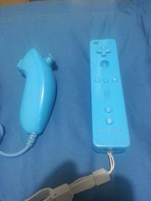 Wii Remote Motion Plus y Nunchuck de Nintendo Wii