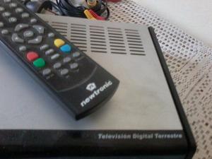 VENDO DECO MARCA NEWTRONIC PARA TV DIGITAL. POCO USO Y BUEN