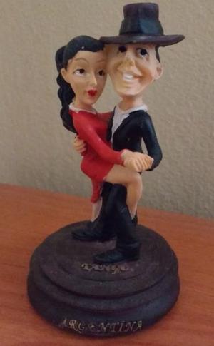 PAREJA DE TANGO SOUVENIR GARDEL ARGENTINA RECUERDO REGALO